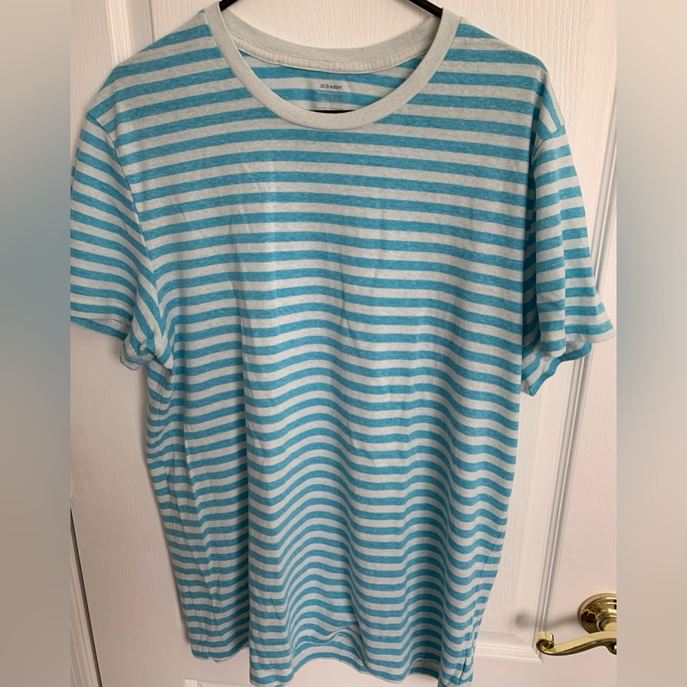 Mens XL Old Navy t-shirt